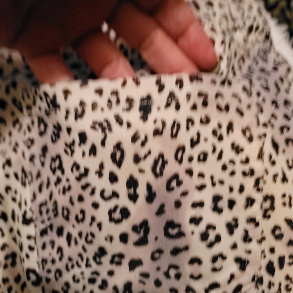 Cheetah Jeggings ♡ - Picture 2 of 3